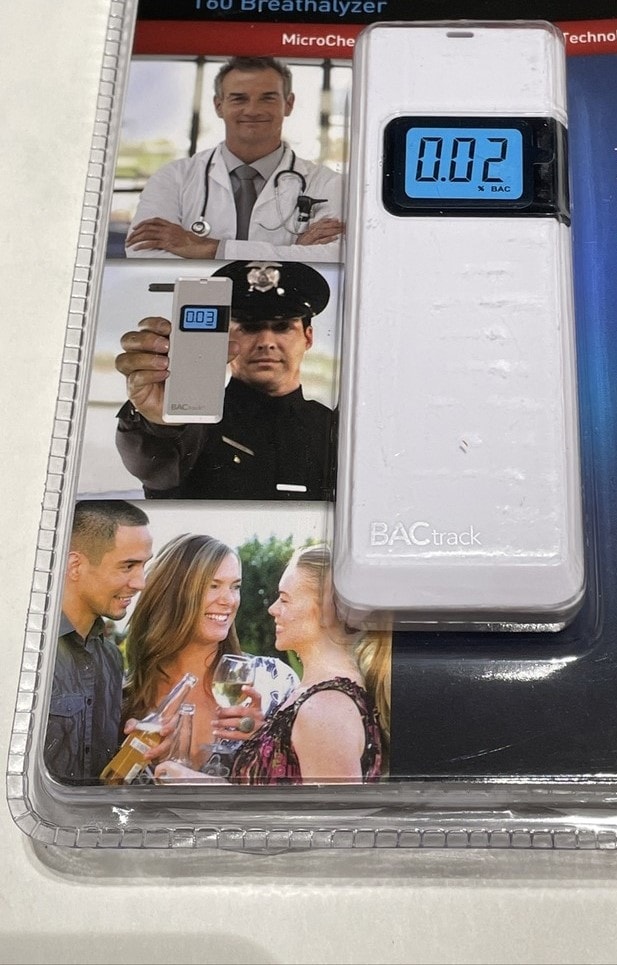 Breathalyzer device used for alcohol testing